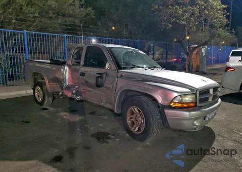 2003 Dodge Dakota Sport from USA, damaged, VIN 1D7HL32X43S132425